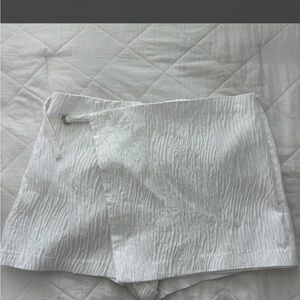 Zara White Textured Wrap Women’s Skort